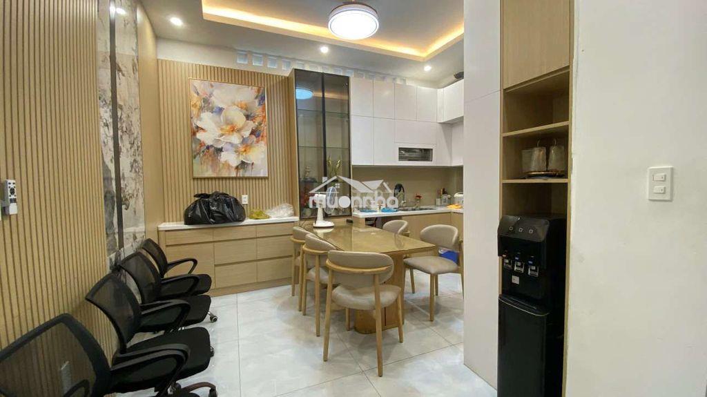 🏡Chính chủ cho thuê phòng trọ .q11 - gần 25m2 - 6tr/ tháng . - 2