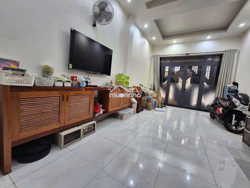 Hẻm xe tải thông giáp aeon tân phú - sân bay - etown - 2