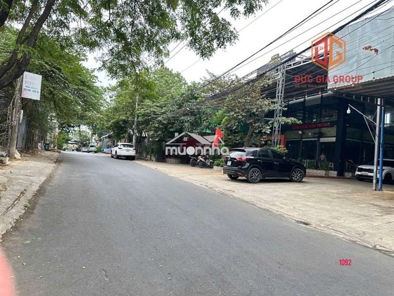 Bán đất góc 2 mặt tiền ngang 7m dài 30m ngay khu công nghiệp