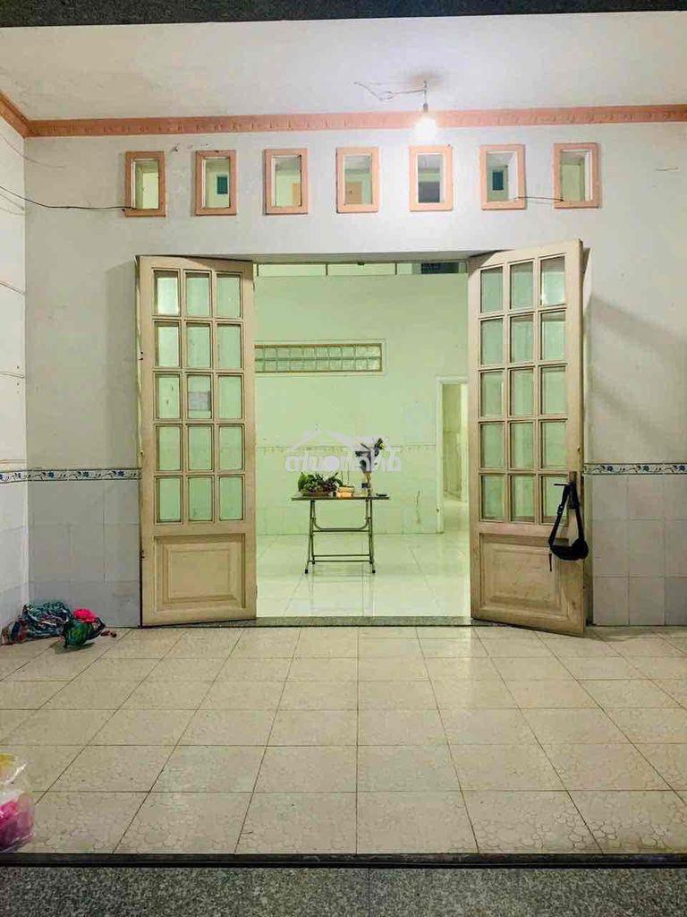 Bán nhà mt đs 4 tân tạo a 5x20m c4 có lửng giá 5.4 tỷ giá tốt khu vực