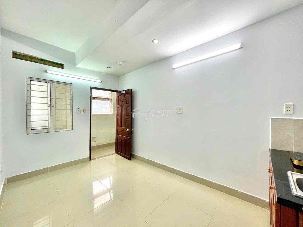 Phòng an ninh, full nội thất ngay thích quảng đức - 3