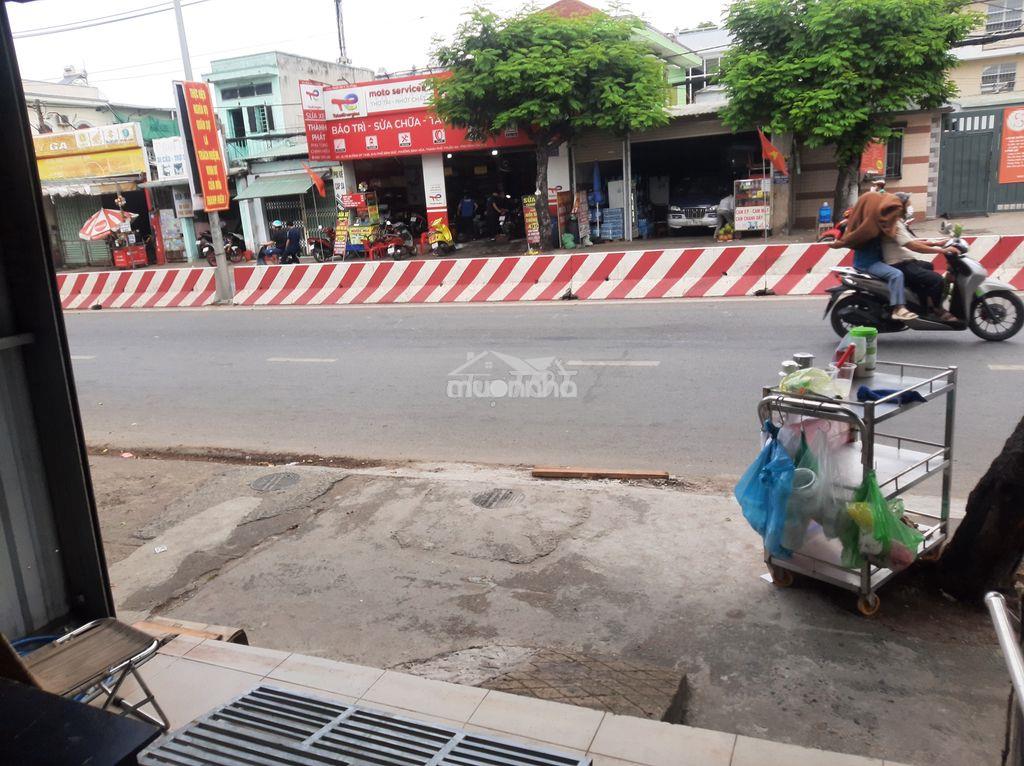 Cần cho thuê mặt bằng ngang 5,5m - 2
