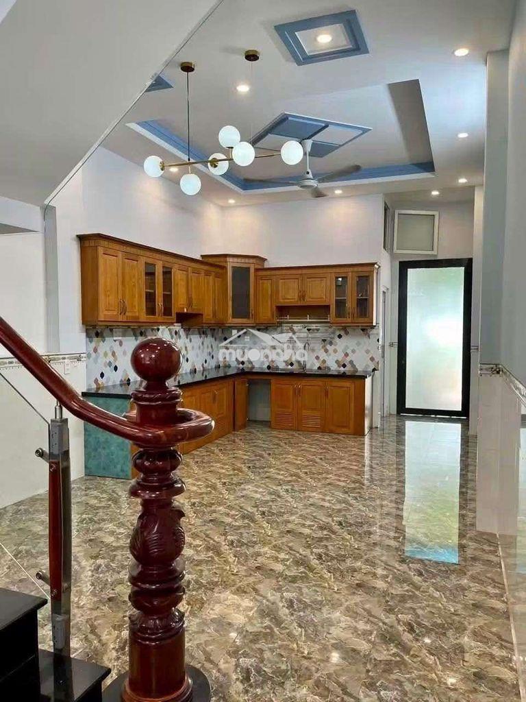 Cho thuê nhà h6m gò dầu, 4x20m, 1 lầu, sân thượng, 2pn, giá 12 triệu - 3