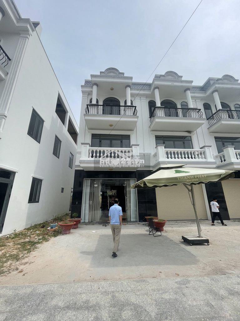 Nhà ở liền kề, 1 trệt 2 lầu, mua ở hay cho thuê đều được - 4
