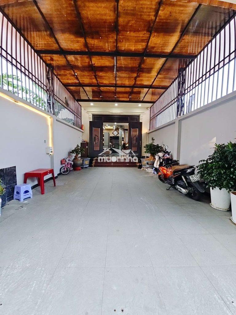 🏡 Nhà 1 trệt 2 lầu mái đúc hoàn công thủ dầu 1 bình dương giảmgiá 5.95 - 2