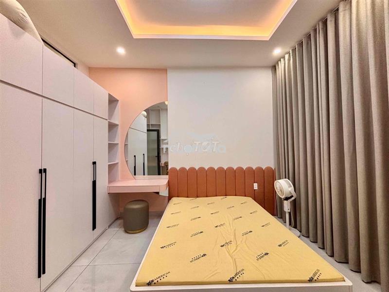 Chdv mới 1pn ban công to - nội thất xịn - ngay lê dại hành - 3/2