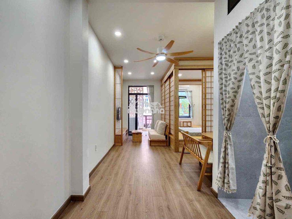 1 phòng ngủ - ban công lớn - full nội thất gỗ cao cấp - trung tâm sg - 4