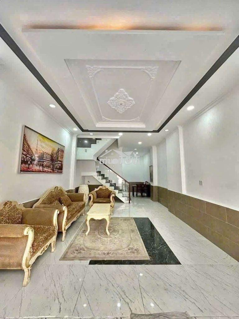 Cho thuê nhà 1 trệt 3 lầu 4pn 5wc hẻm xe hơi kdc hoàng quốc việt