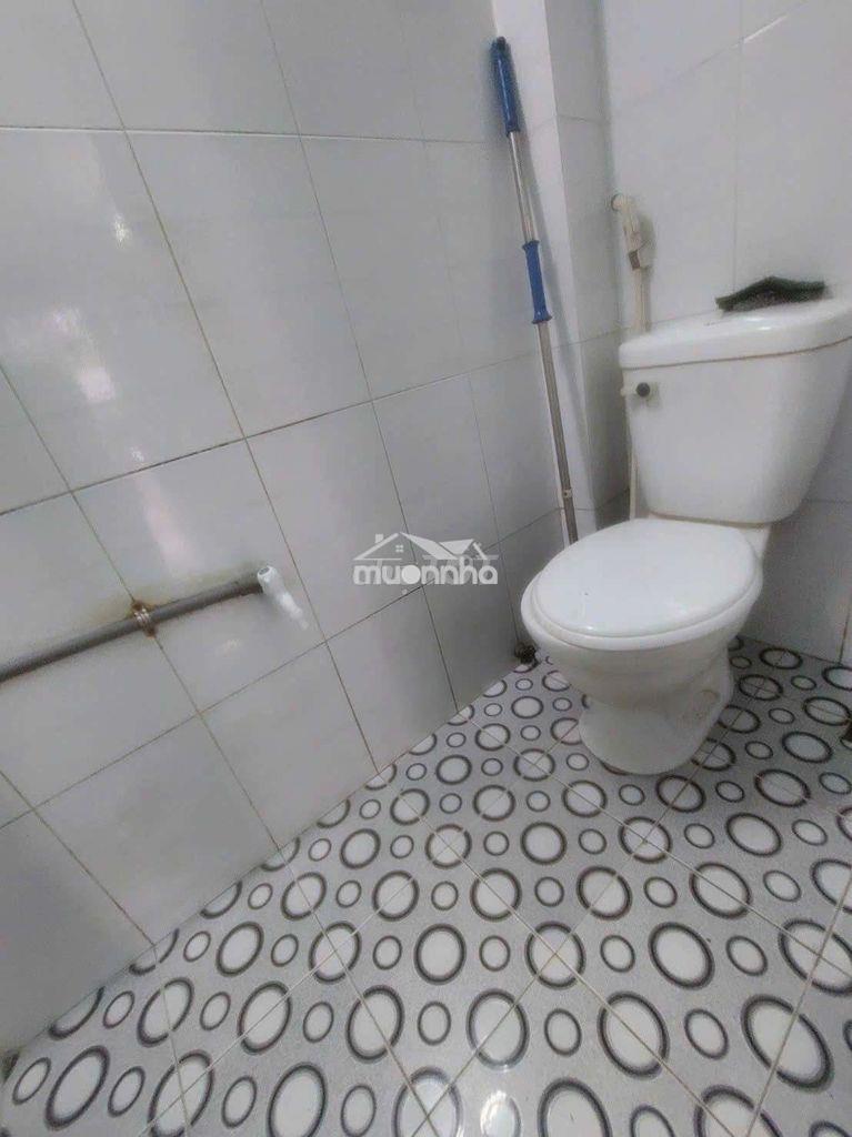 Cho thuê nhà đường bông sao p5.q8 dt.3m×6m. } 2 lầu 2 phòng 2 toilet. - 3