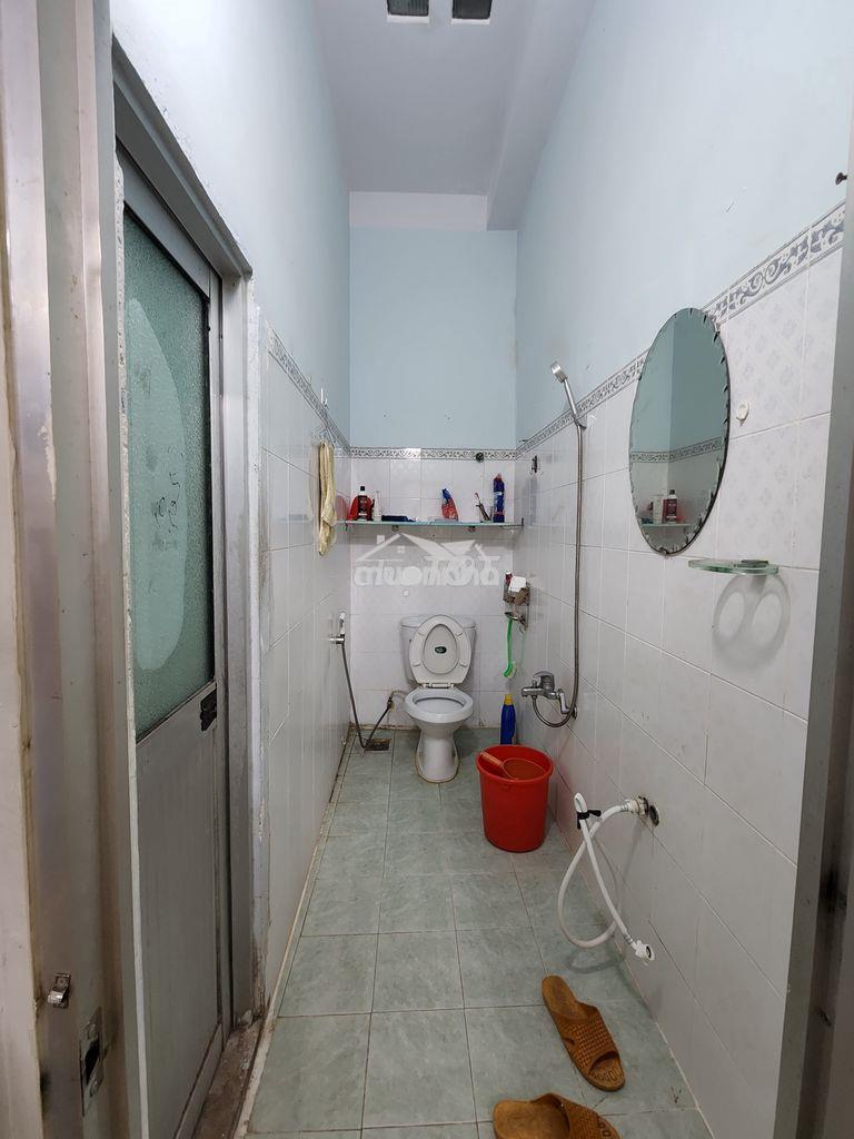 Phòng máy lạnh giờ giấc thoải mái không chung chủ - 4