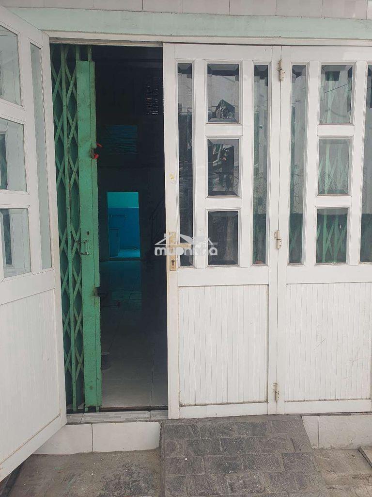 Đầu tháng 8 trống nhà 1 căn cấp 4 - 2