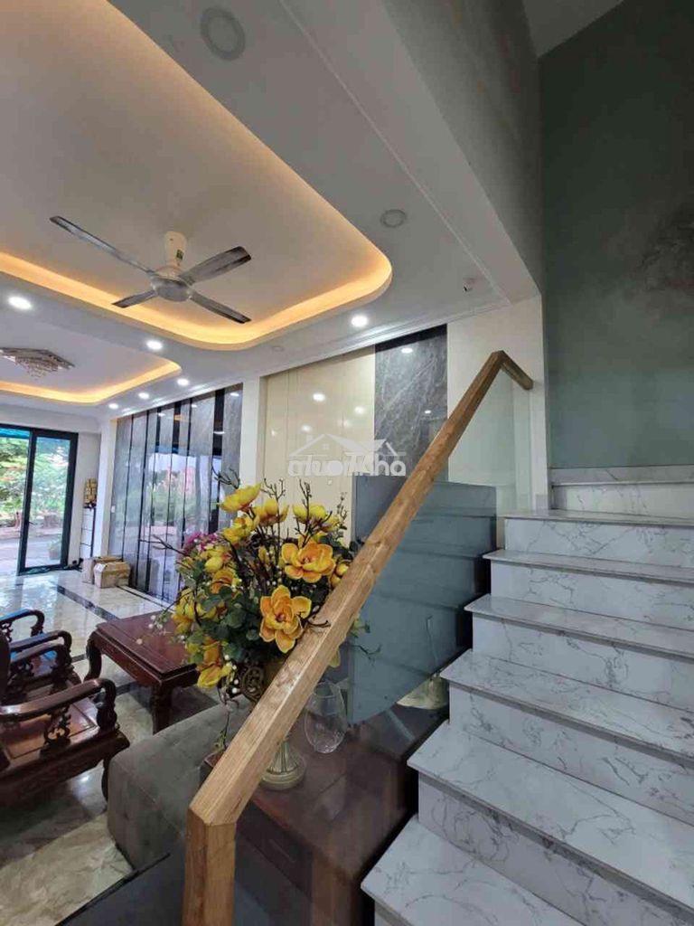 *** 1 căn giá dưới 6ti kdc pht9 đông hòa ngay làng đhqg.4 tầng - 4