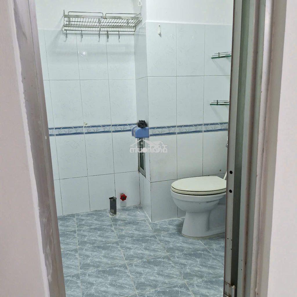 Cần bán gấp chung cư ngô gia tự, 29 hòa hảo, q.10, 2,950 tỷ - 3