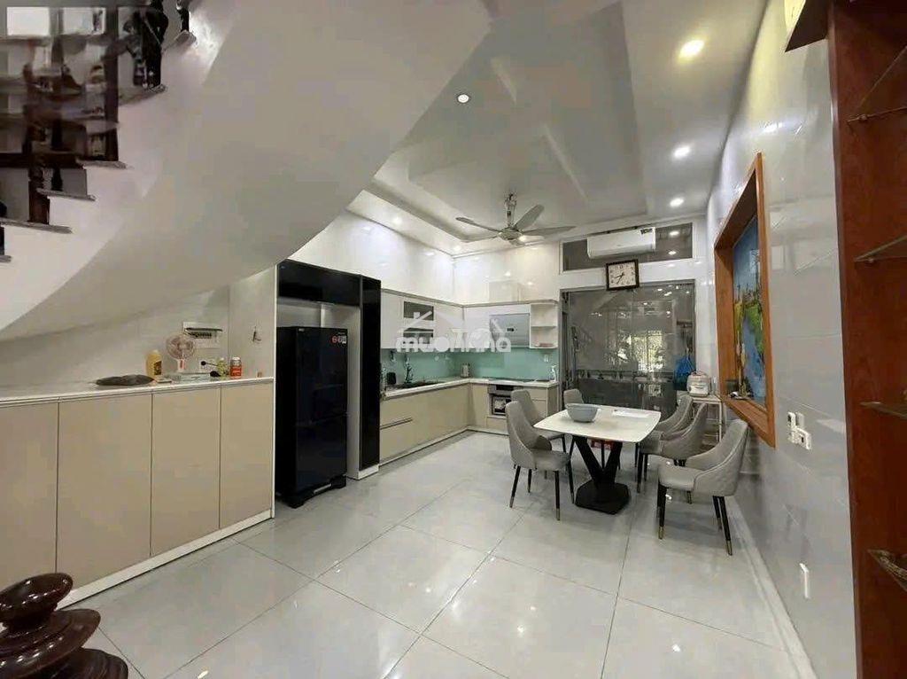 Cho thuê nhà khu phân lô văn cao, dt: 90m2 x 4 tầng. - 2