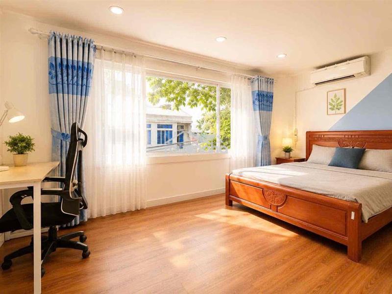 Cho thuê căn hộ full nội thất tone gỗ siêu hiện đại ngay trung tâm q7