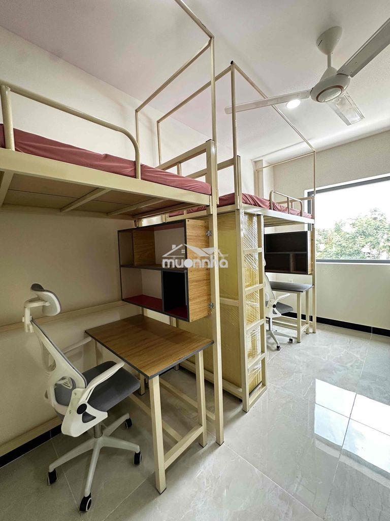 Ktx nữ mới xây cạnh đh mở & đh tài nguyên môi trường - chỉ 3 bạn/phong - 2