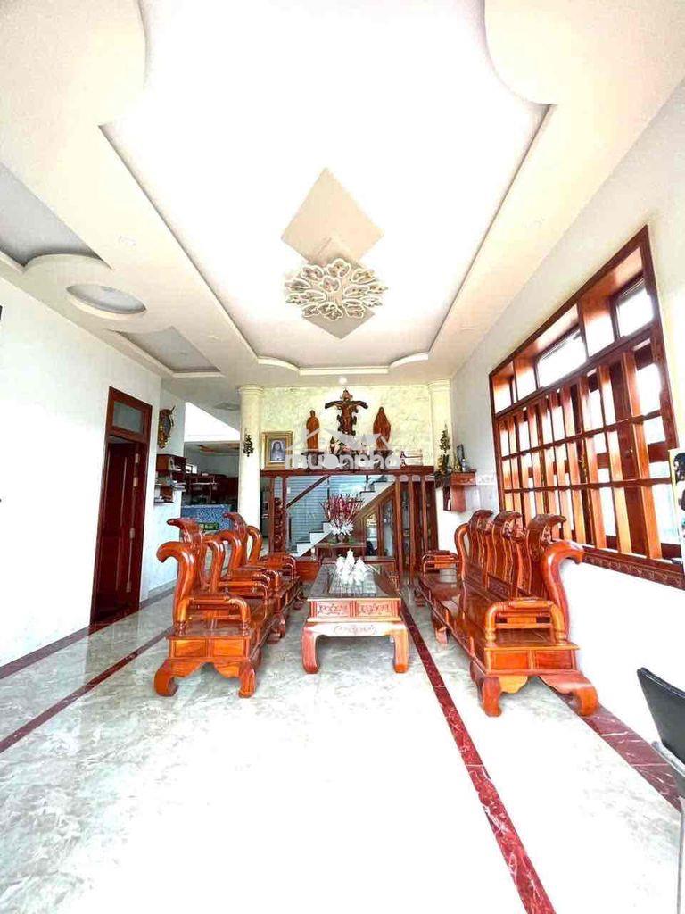 Cho thuê biệt thự vườn (500m2) phường trảng dài - đồng nai- giá: 13tr - 3