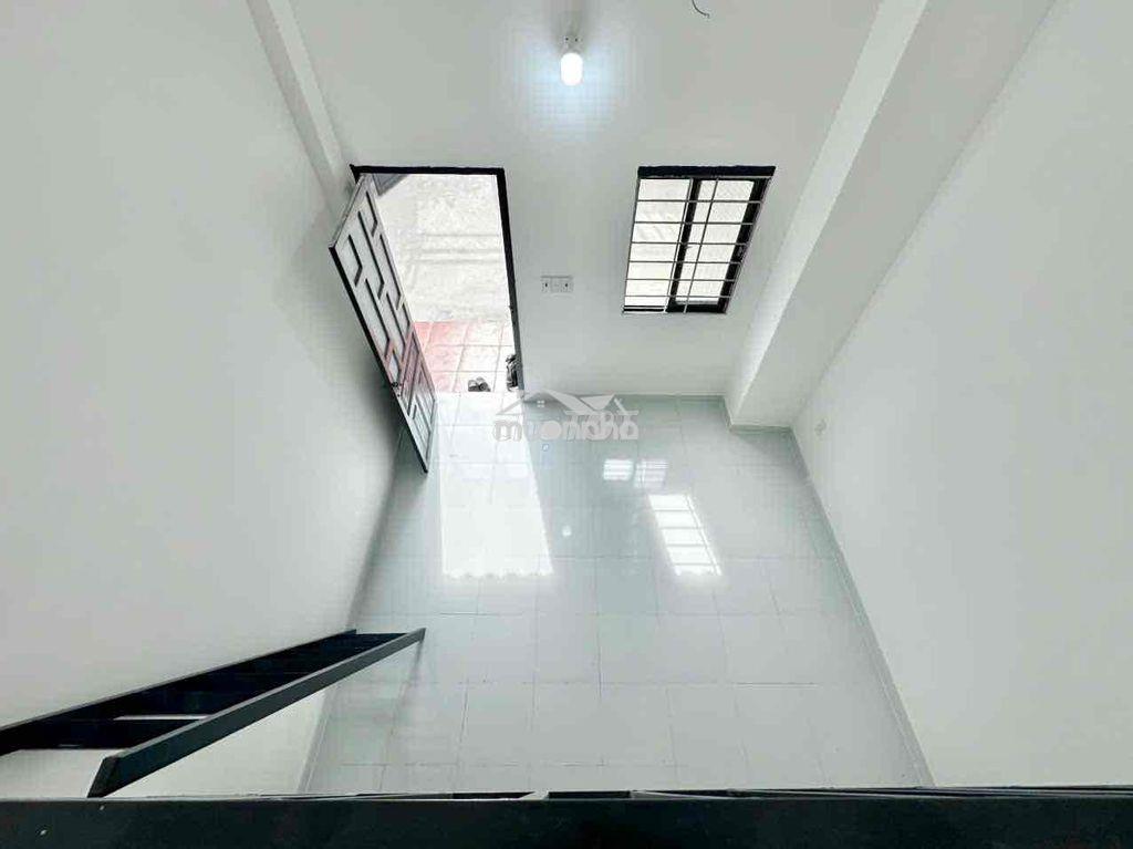 Hẻm 43 vườn lài - mới xây - đi bộ tới nttu - giữ tới tháng 9 - 3