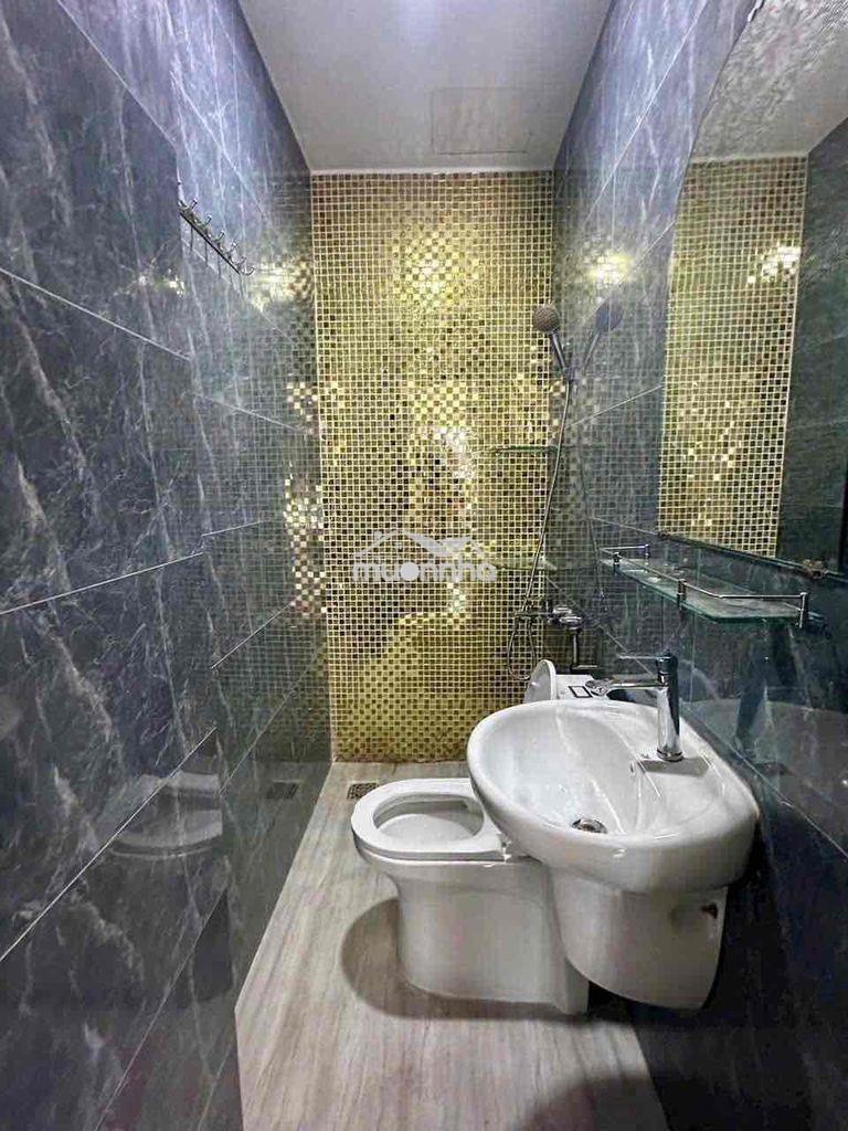 Phòng trọ quận 8 - 3