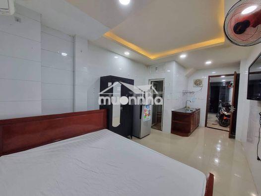 Phòng có kệ bếp, full nội thất bến vân đồn q4, ở ngay