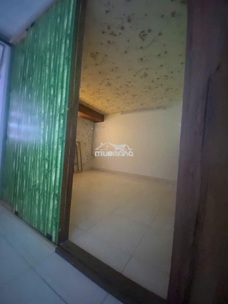 Cho thuê lâu dài đồng an 2, lầu 3 full nội thất: 2,7 triệu/ tháng
