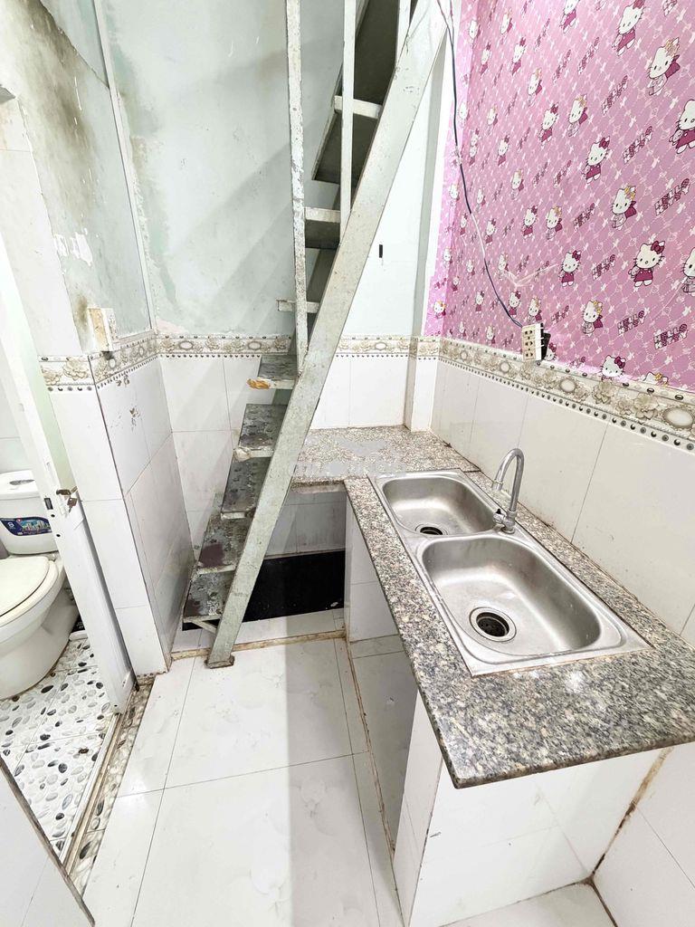 Nhà 3x4m (1lầu đúc - 2wc) hẻm 2,5m thông. 1/ công chúa ngọc hân. q11 - 3