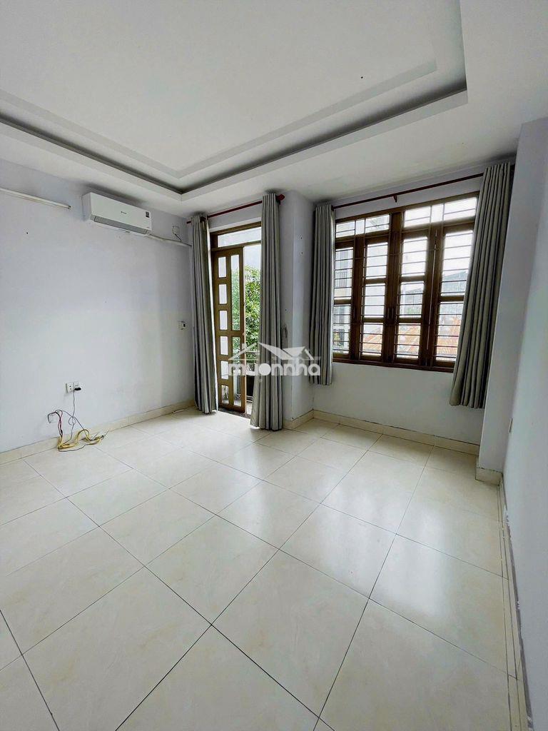 Phòng trọ đẹp, máy lạnh, ban công, giá chỉ từ 3 triệu