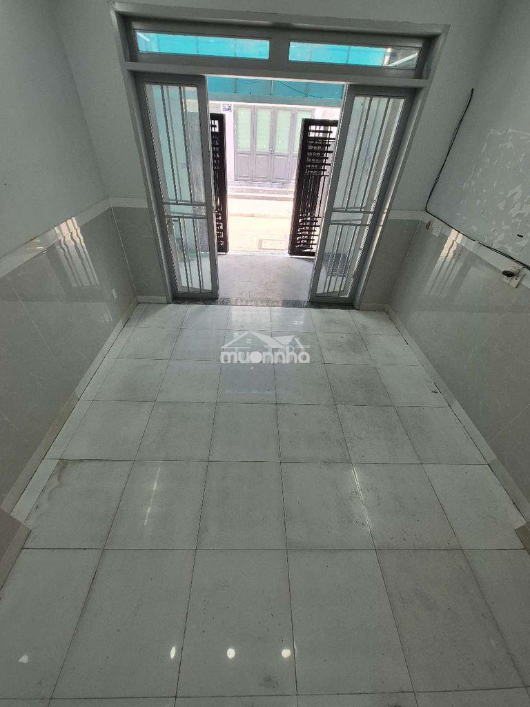 Cho thuê nhà 4x15m 1lầu 2pn 2wc y hình hxt lê trọng tấn - 4