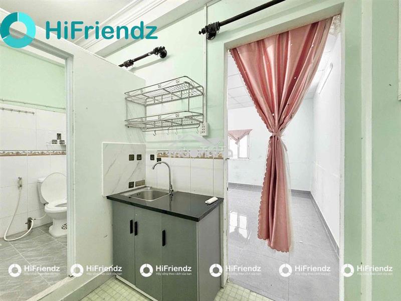 Căn hộ tách bếp thoáng mát sạch sẽ giá siêu rẻ an ninh ngay cv phú lâm