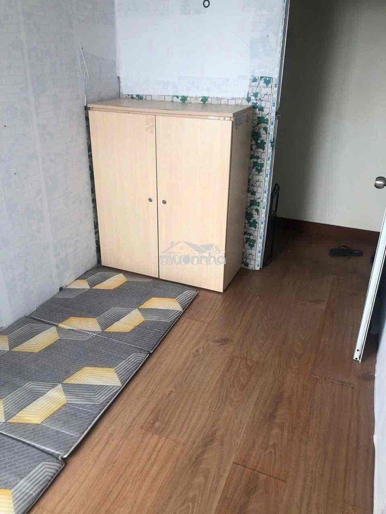 Cần nhượng gấp phòng 1 người giá rẻ ở 187a lê văn lương - 2