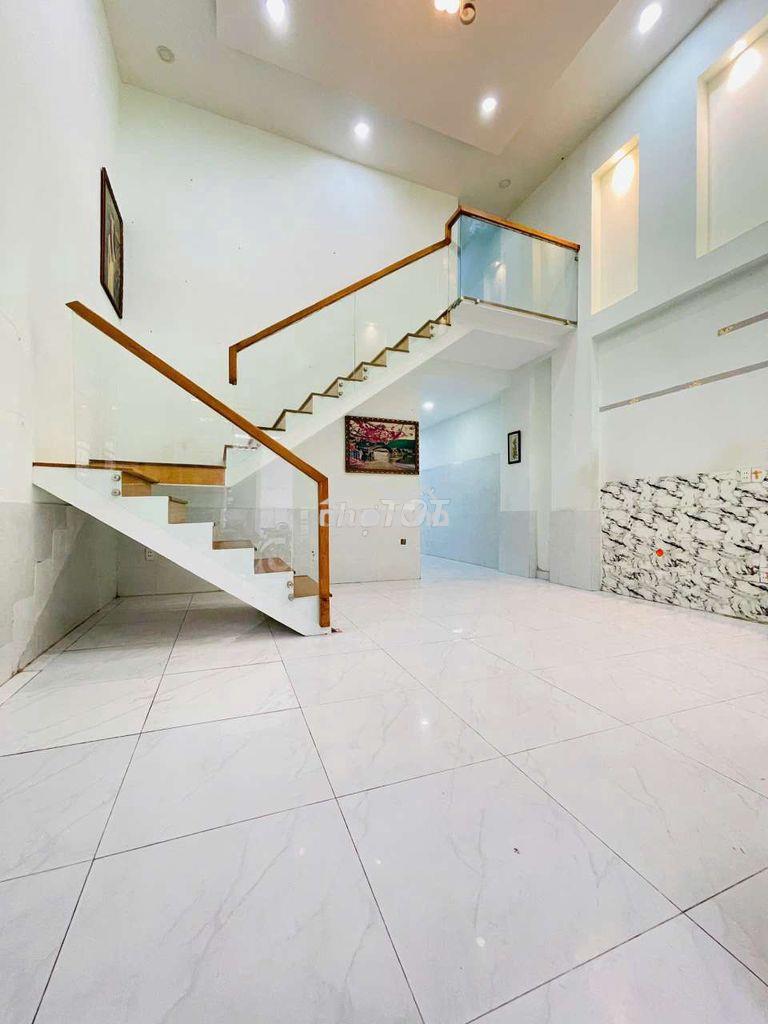 Bán nhà 2 tầng siêu hiếm 3 pn 3wc không có căn thứ 2 so sánh - 2