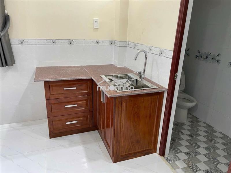 Cần cho thue phòng gần dh fpt thủ đức