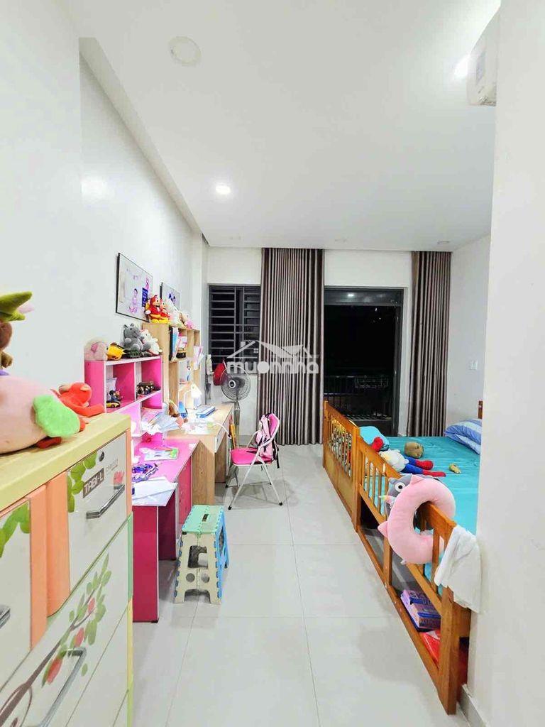 Nhà đẹp 3tầng 71m2 ngay chợ long trường thủ đức. - 4