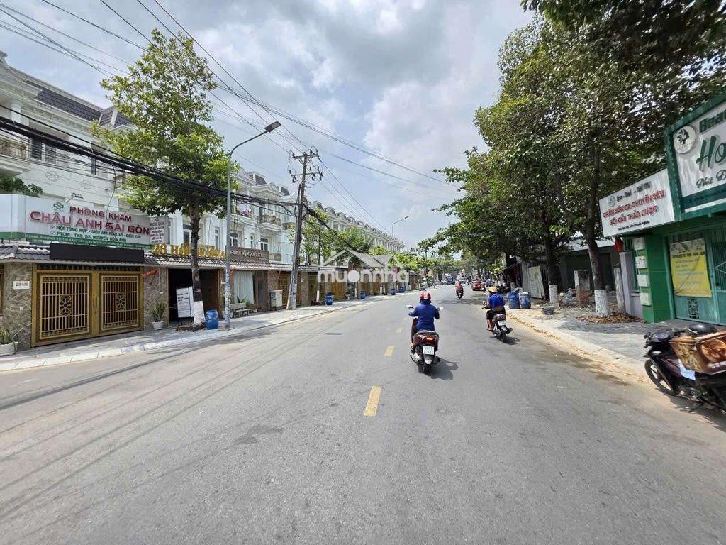 Nhà 3 lầu hoàn công mặt tiền kinh doanh gần bigc go và chợ dĩ an 1 - 2