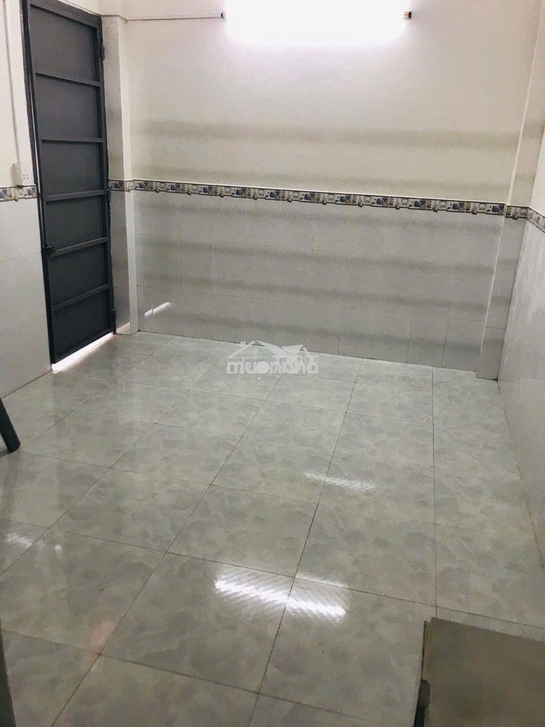 Phòng mới xây có gác giá bình dân ! - 3