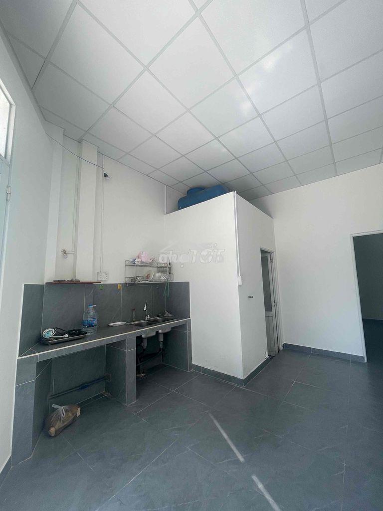 Nhà 39m2 mới ngay đường 28 linh đông sân đậu oto gần phạm văn đồng - 2