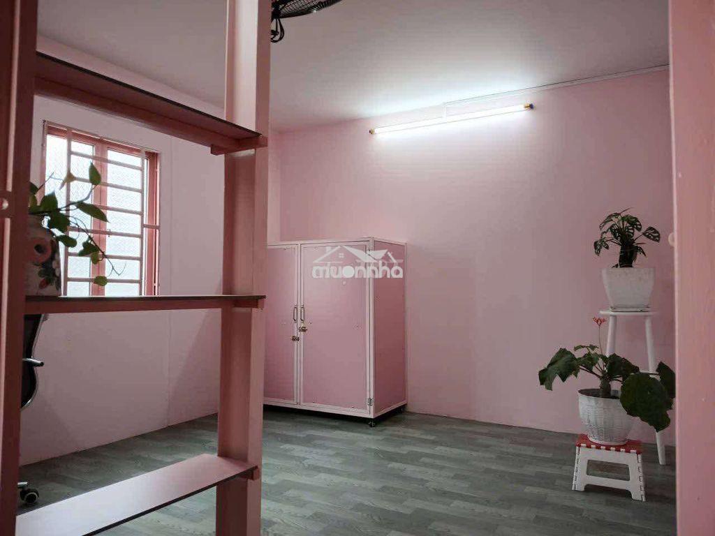 Cho thuê phòng dành cho sinh viên , hẻm 1041 trần xuân soạn, p t hưng - 4