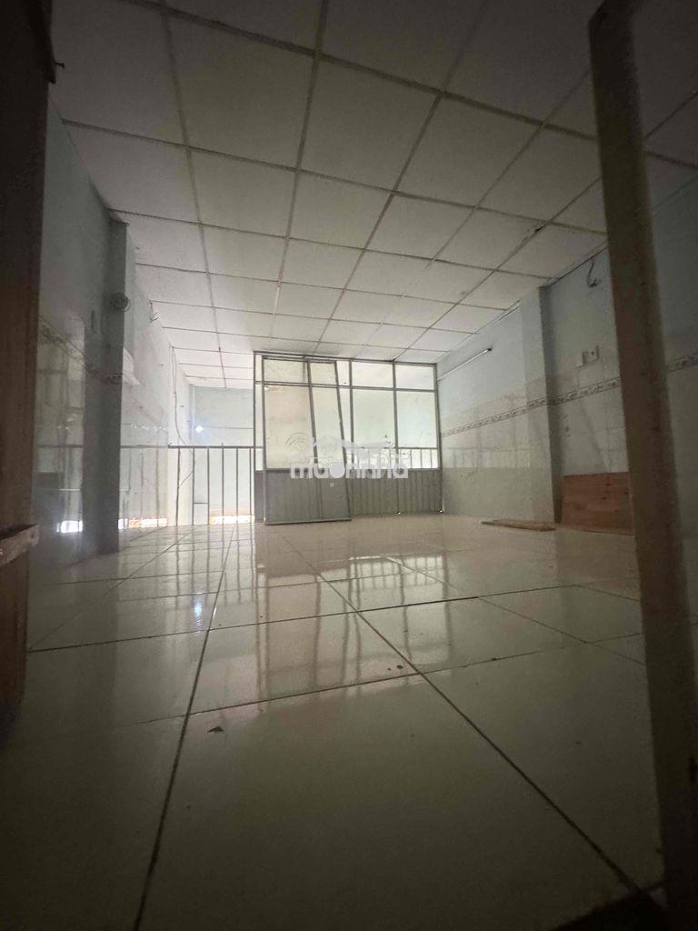 Nhà thuê hẻm 825/ trường chinh f tây thạnh kế cây xăng hiệp quế dt 4x - 3