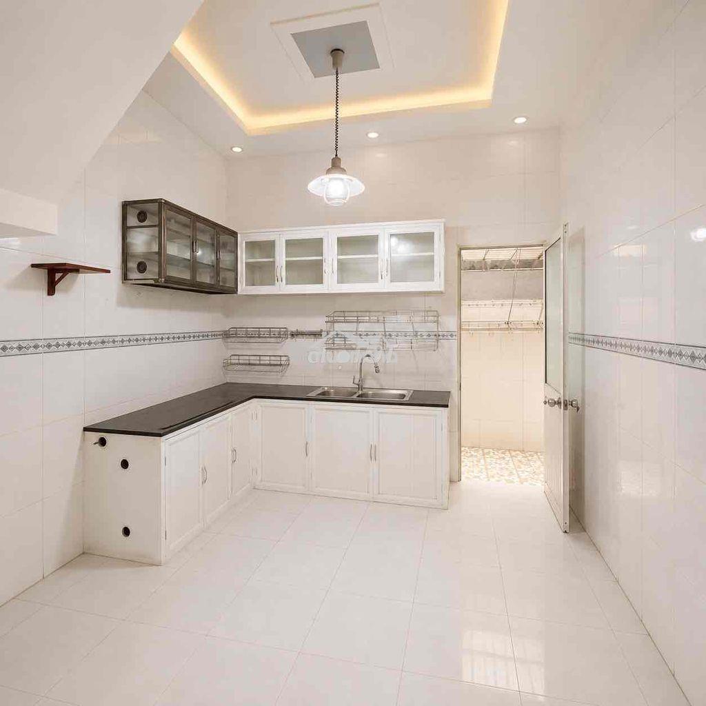 [Thuê nhà ] 8 triệu xe hơi 4 tầng - 4