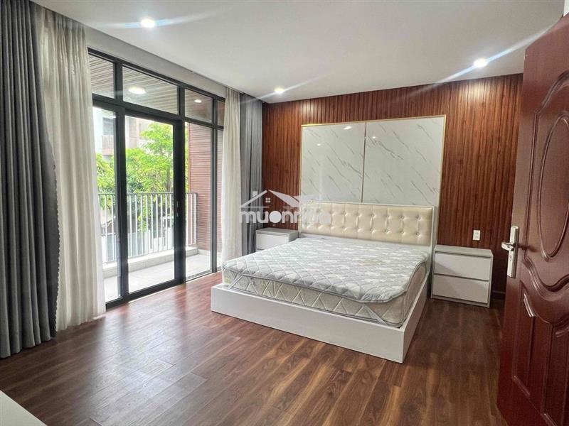 Cho thuê nhà phố haruka nội thất đầy đủ có thang máy
