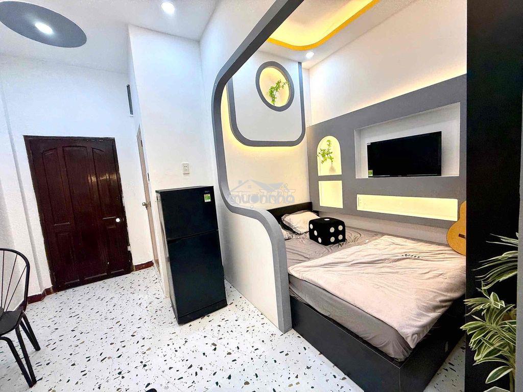 Studio cửa sổ trời full nội thất siêu rộng ngay tại thành thái - q10 - 3