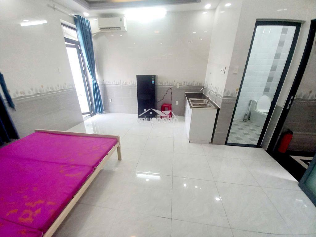 Thuê trọ giá 5tr8/thang đ.phạm hùng( đh sài gòn) full nội thất. dt40m2 - 3