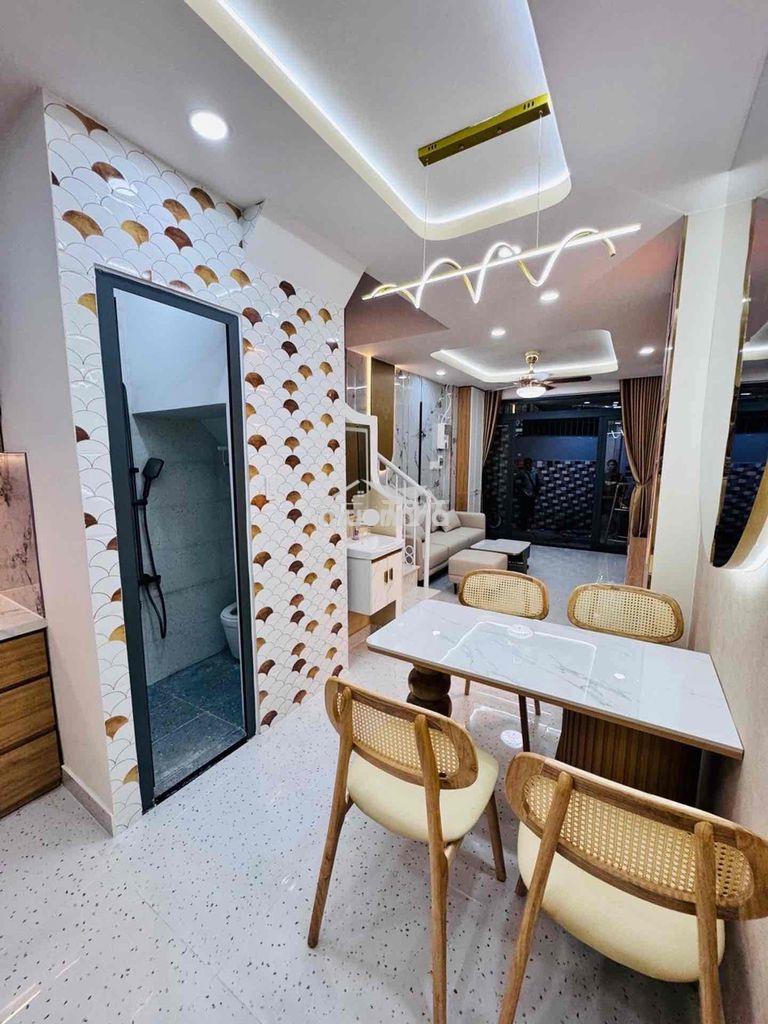 Nhà đẹp ở ngay..thích quảng đức.kế hẻm xe hơi .chi 6.15 tỷ .tlm - 3