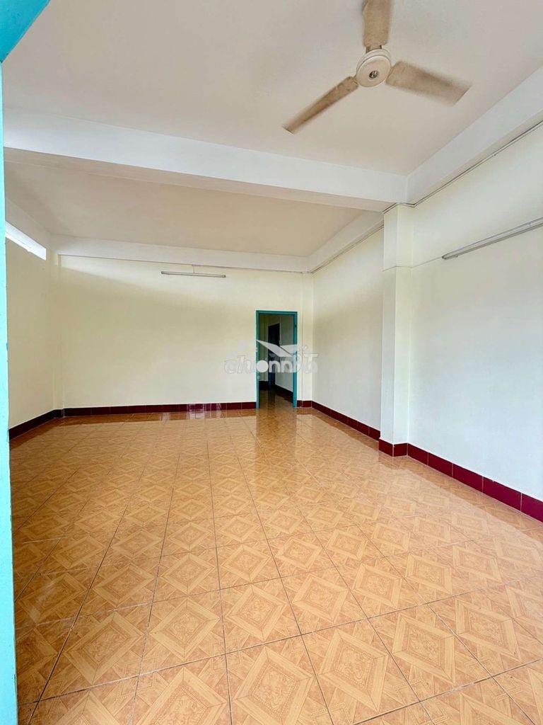 Bán căn hộ chung cư đoàn văn bơ, gần cầu camelt, 49m2, chỉ 2. x tỷ - 3