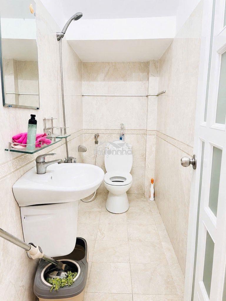Nhỉnh 5 tỷ- nhà 3 tầng – hẻm xe hơi 6m - 3