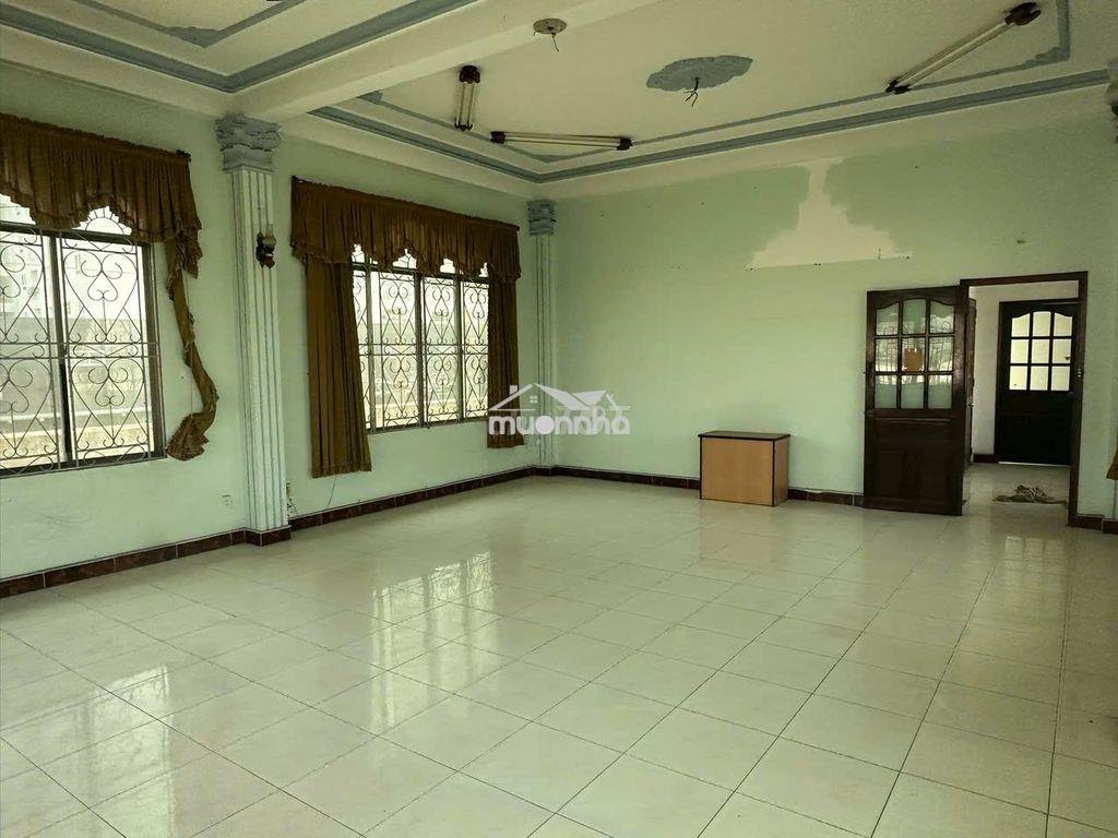 Cho thuê nhà 3 tầng mặt tiền tạ quang bửu, giá thuê 40tr/tháng - 3