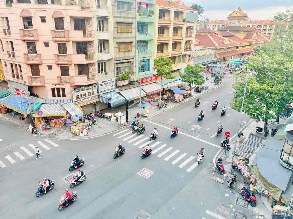 Bán nhà chung cư quận 6 - 2