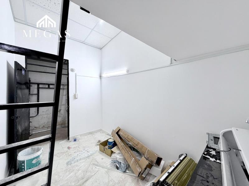 Phòng trọ sinh viên mới xây giá siêu rẻ ngay ngã tư phú nhuận  - 4