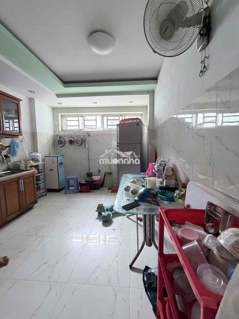 Nhà đẹp 4 tầng gần siêu thị eon cao lỗ - 3