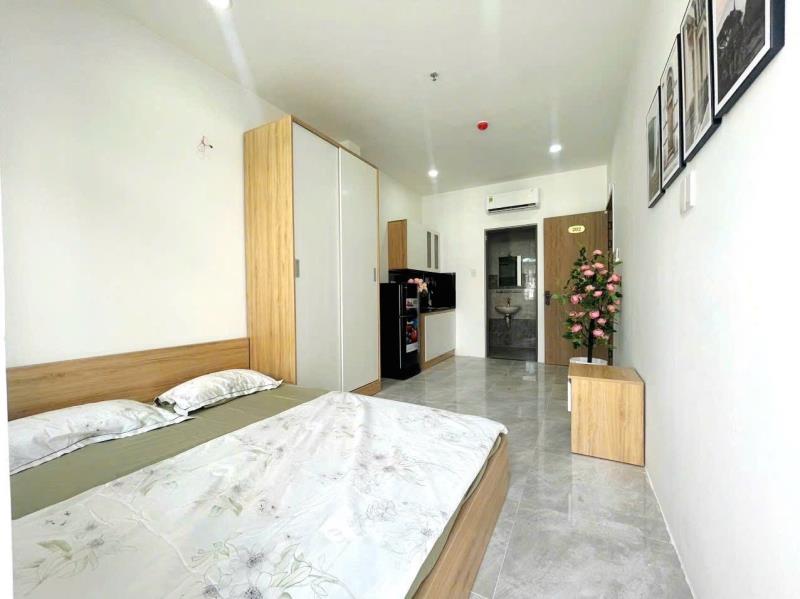 Ban công siêu rộng – gần hutech, uef, hiu | bạch đằng, bình thạnh - 3